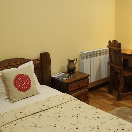 Silk Road Hotel Erivan Dış mekan fotoğraf