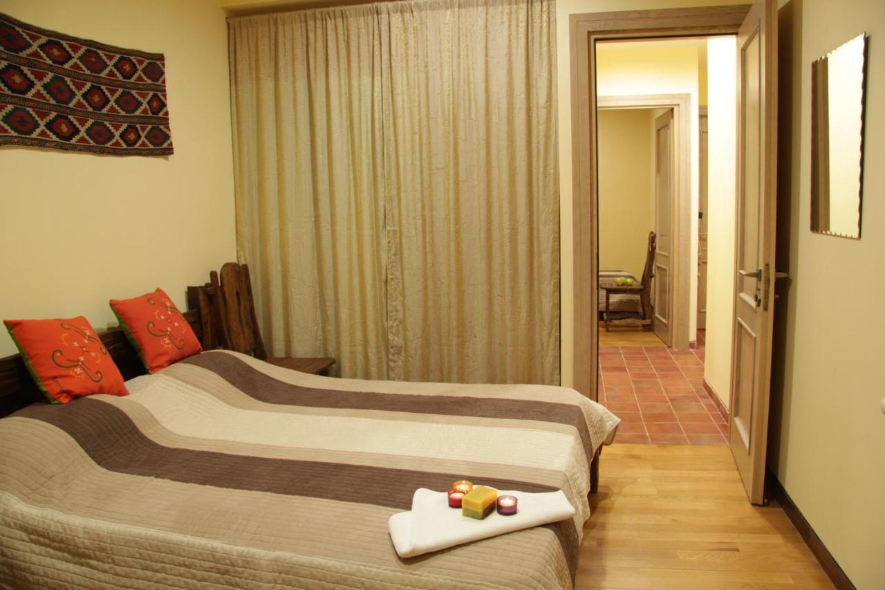 Silk Road Hotel Erivan Dış mekan fotoğraf